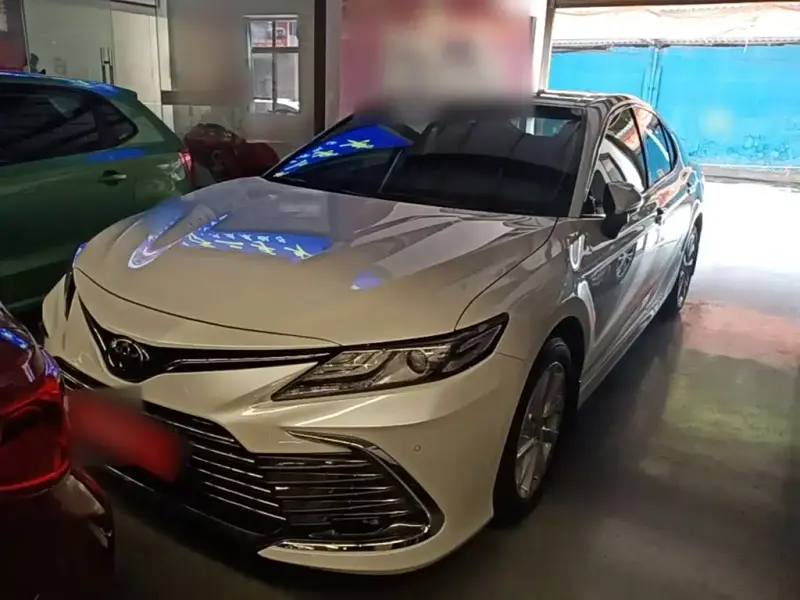 Toyota Camry, 2023
