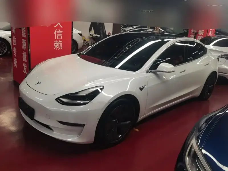 Tesla Model 3, 2020