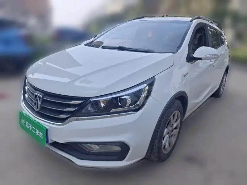 Baojun 310W, 2019
