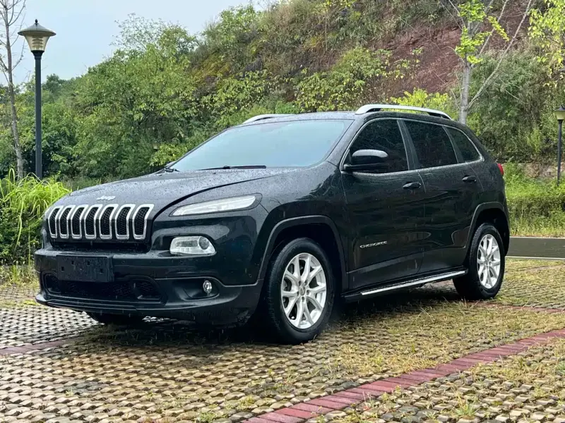 Jeep Cherokee, 2017