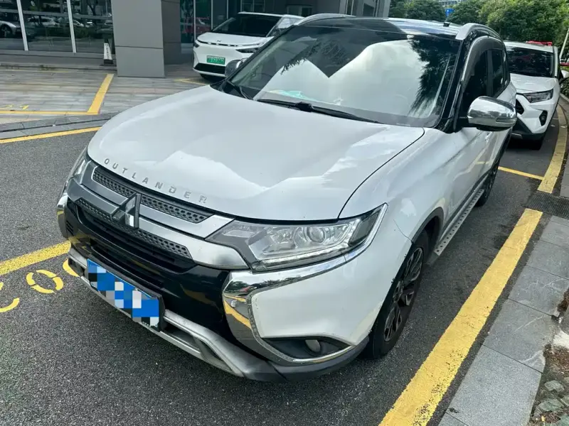 Mitsubishi Outlander, 2019