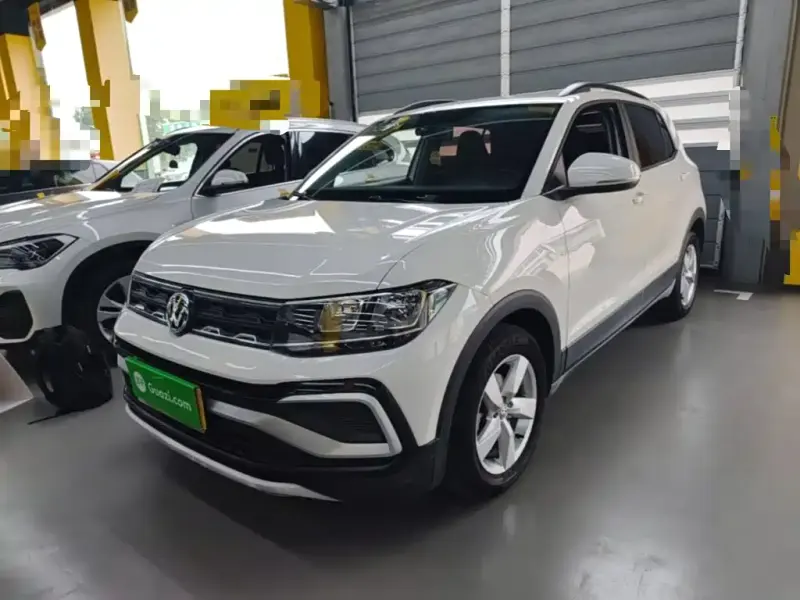 Volkswagen T-Cross, 2020