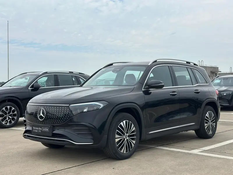 Mercedes-Benz EQB, 2025