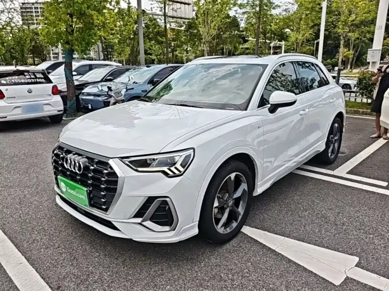 Audi Q3, 2020