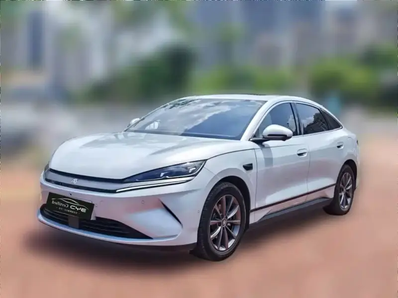 BYD Qin L, 2025