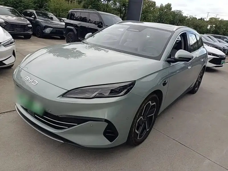 BYD 06 DM-i, 2025