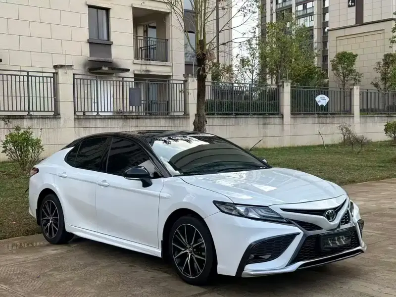 Toyota Camry, 2022