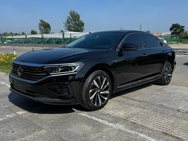 Volkswagen Passat, 2023