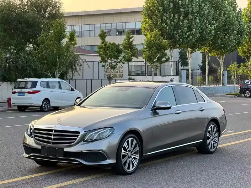 Mercedes-Benz E-Class, 2016
