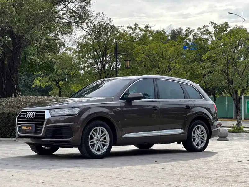 Audi Q7, 2016