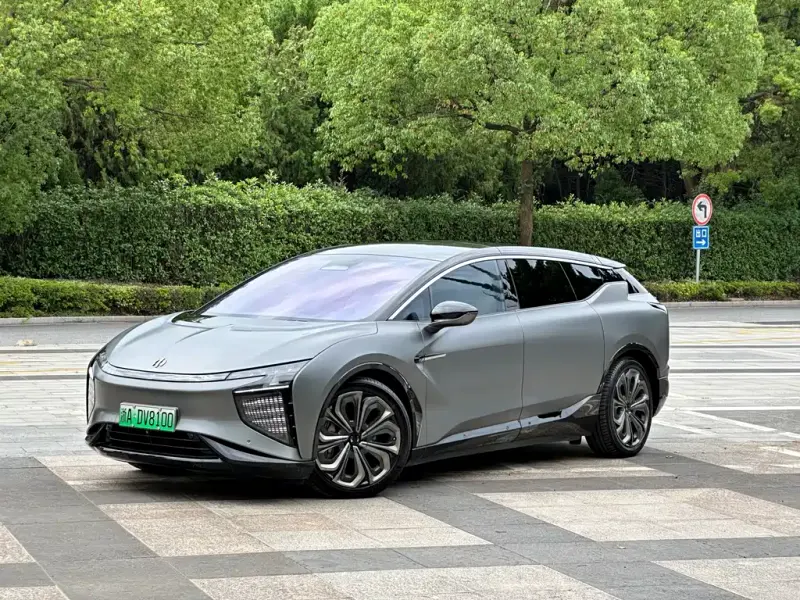 HiPhi X, 2021