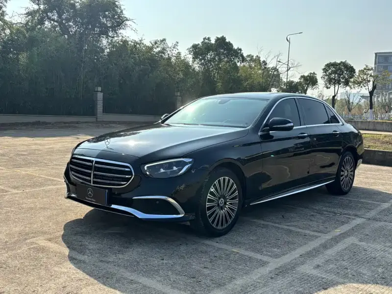 Mercedes-Benz E-Class, 2018