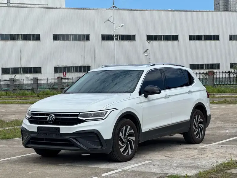 Volkswagen Tiguan L, 2026