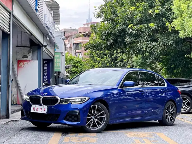 BMW 3 Series, 2021