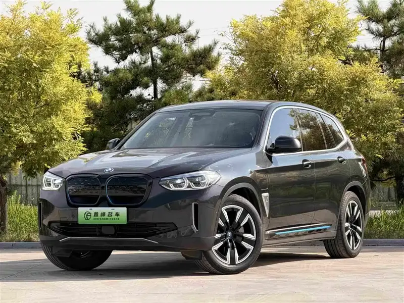 BMW iX3, 2021