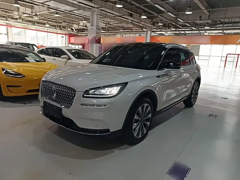 Lincoln Corsair, 2022