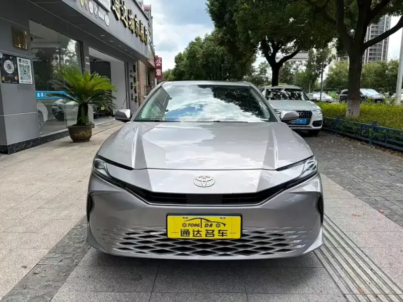 Toyota Camry, 2025
