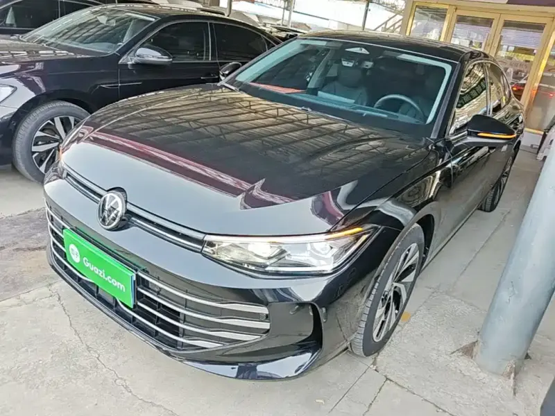 Volkswagen Passat, 2025