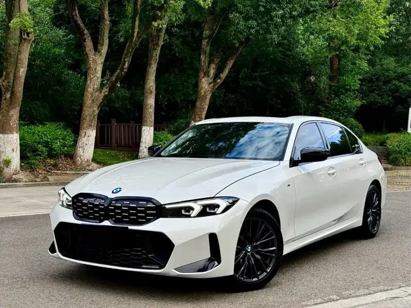 BMW 3 Series, 2023