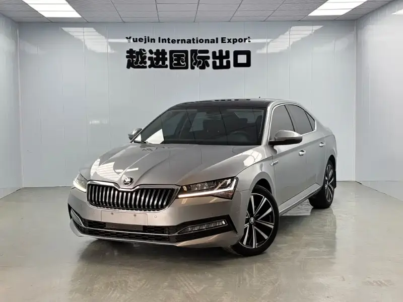 Skoda Superb, 2023