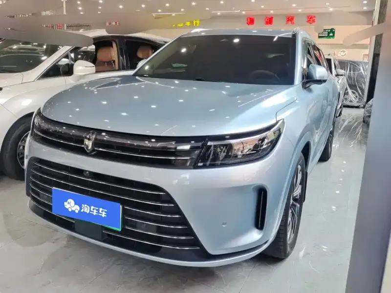 AITO M7, 2023