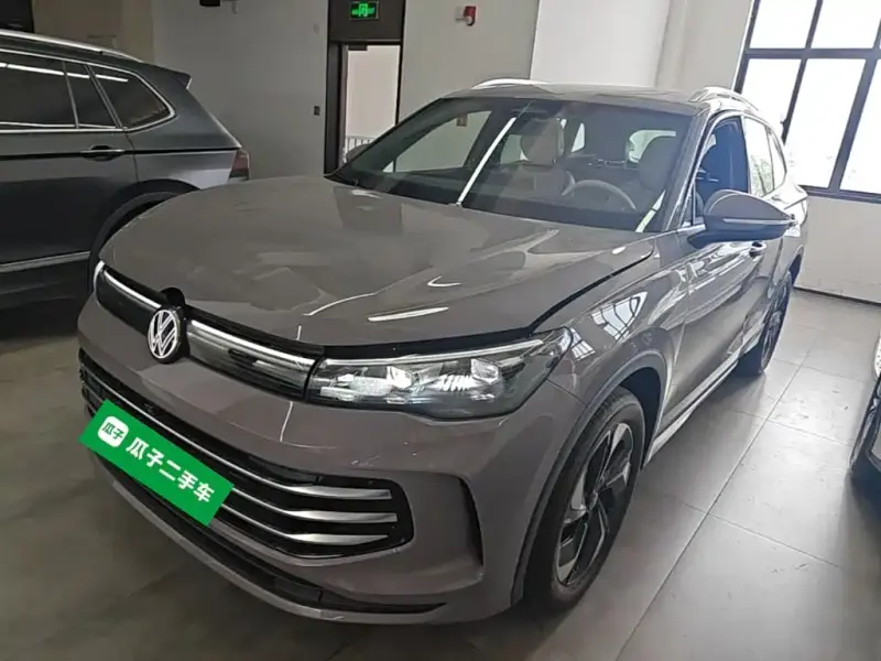 Volkswagen Tiguan L, 2026