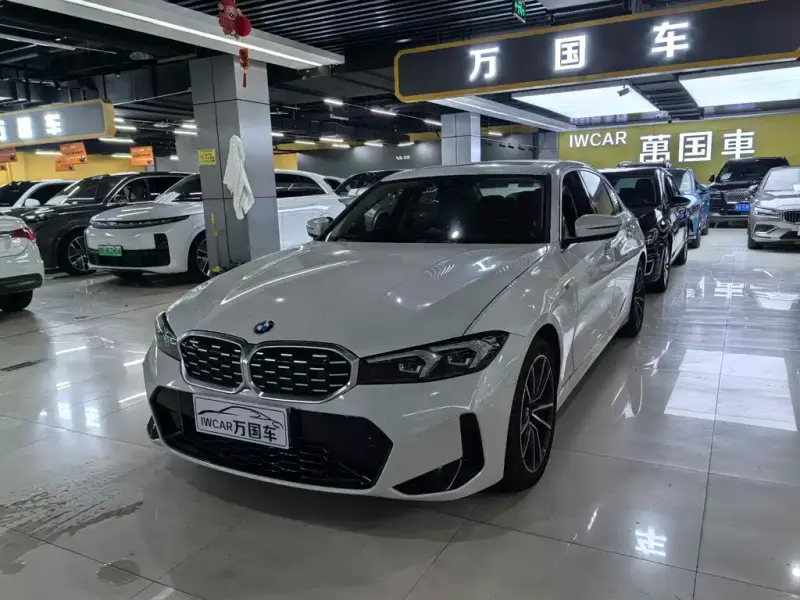 BMW 3 Series, 2024