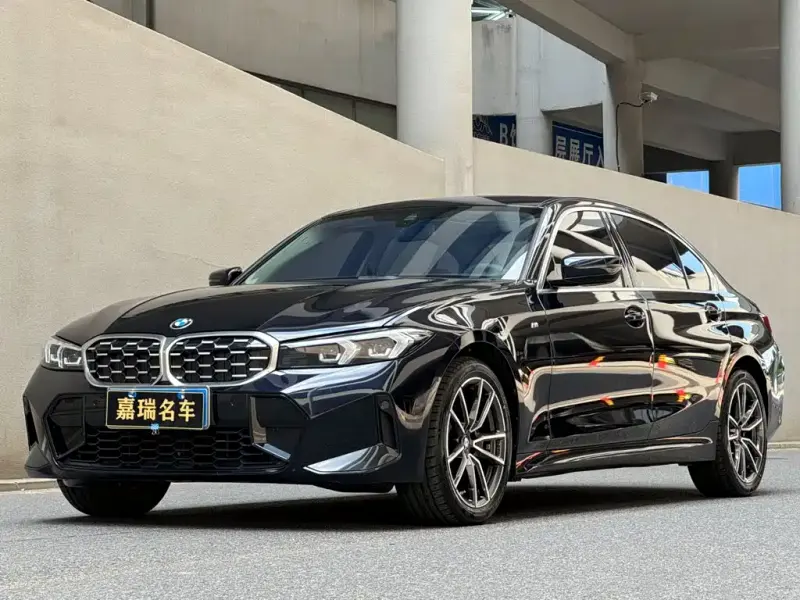 BMW 3 Series, 2023