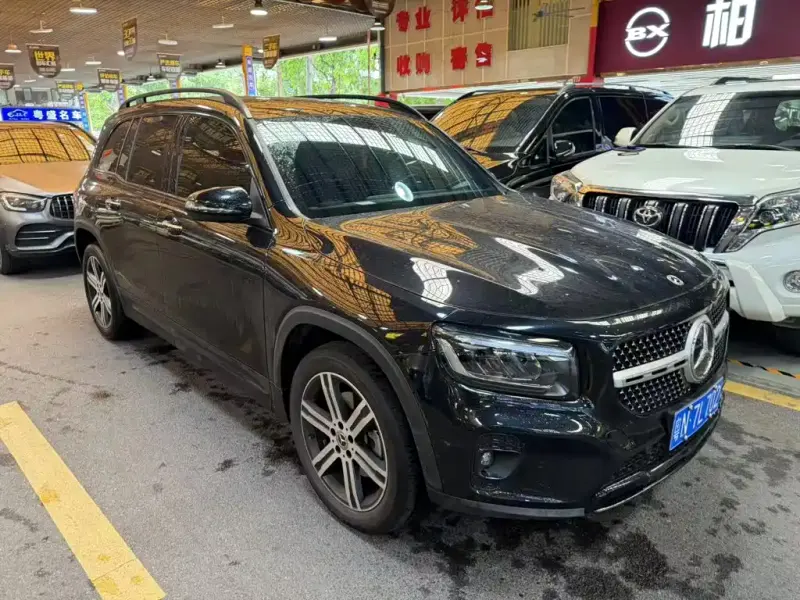 Mercedes-Benz GLB, 2024