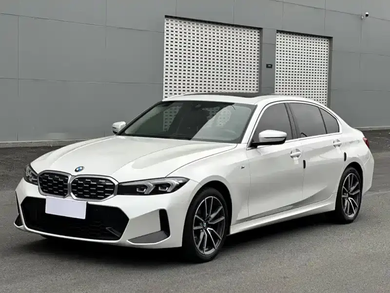 BMW 3 Series, 2024