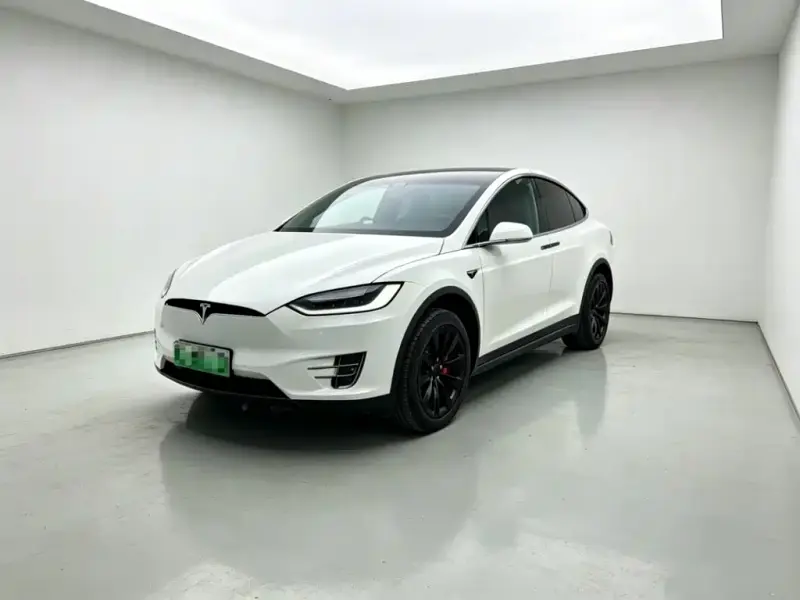 Tesla Model X, 2018