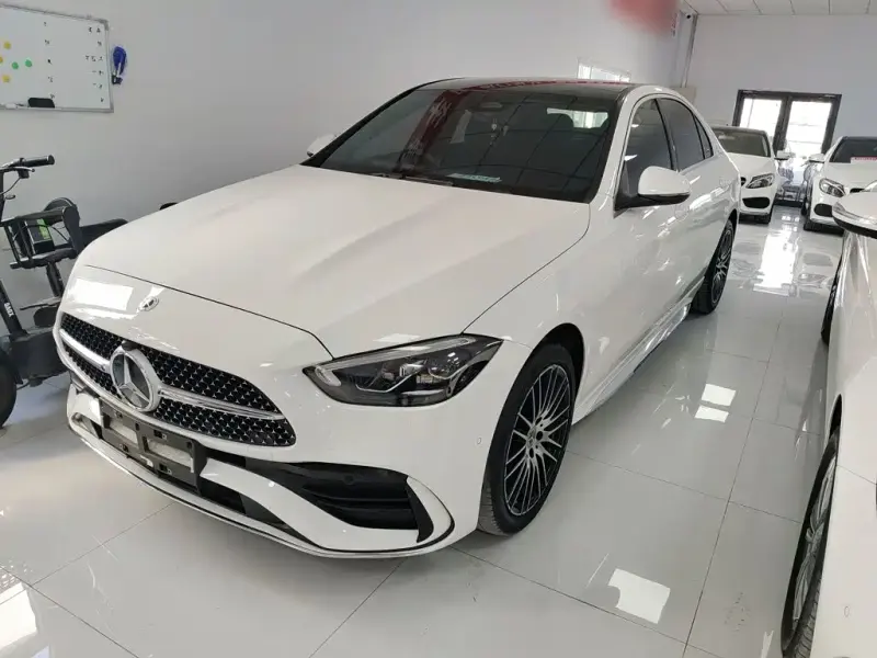Mercedes-Benz C-Class, 2024