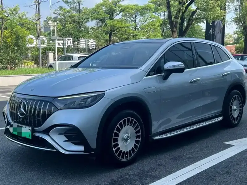 Mercedes-Benz EQE SUV, 2023