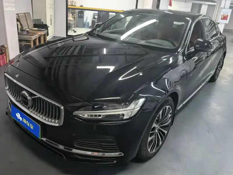 Volvo S90, 2025