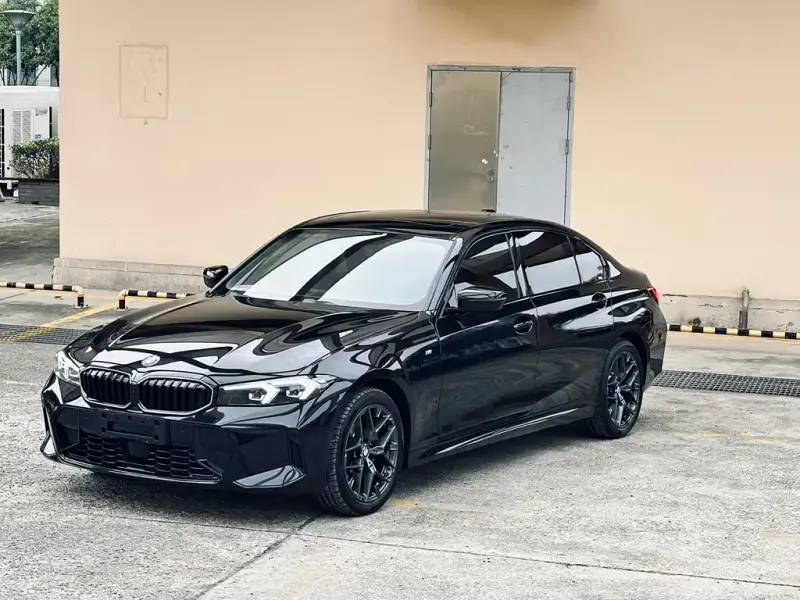 BMW 3 Series, 2025