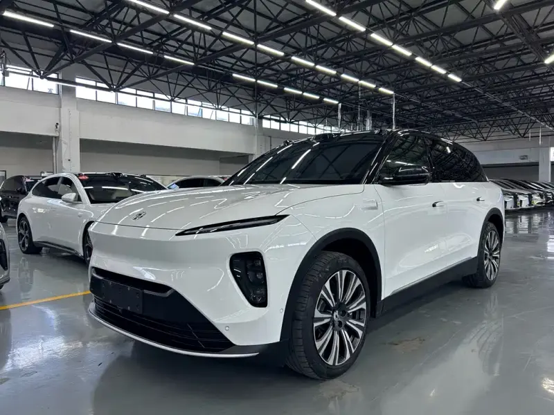 NIO ES8, 2023