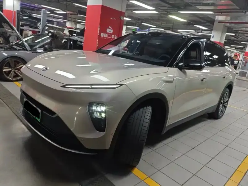 NIO ES8, 2023