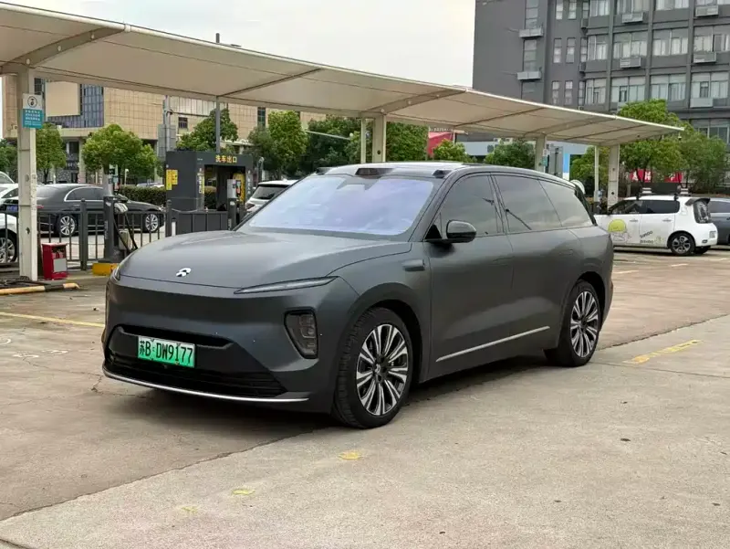 NIO ES8, 2023