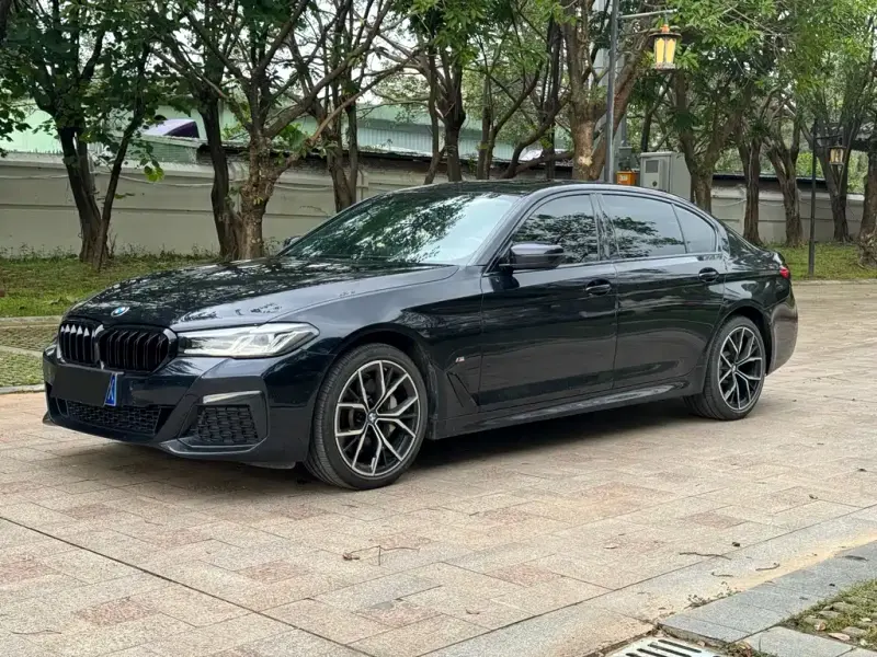 BMW 5 Series, 2022