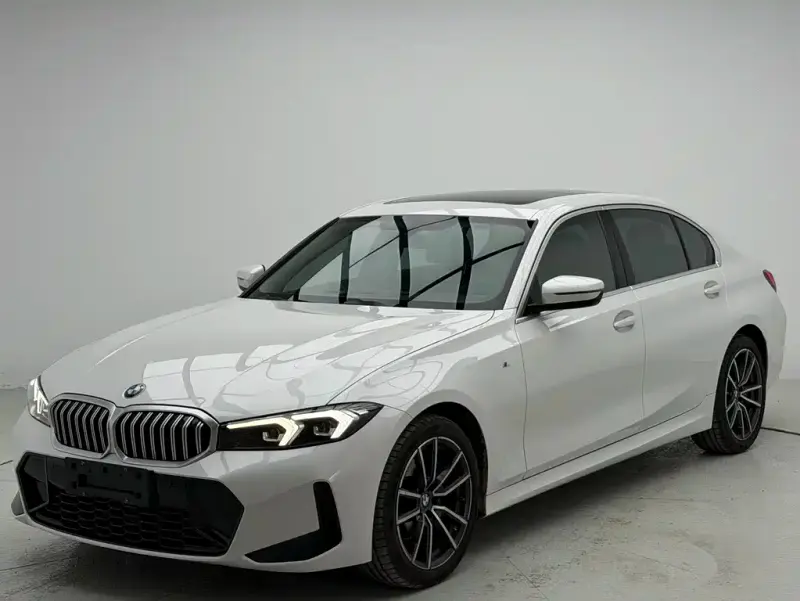 BMW 3 Series, 2023