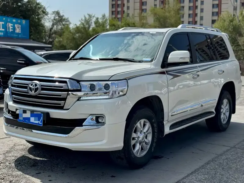 Toyota Land Cruiser, 2014