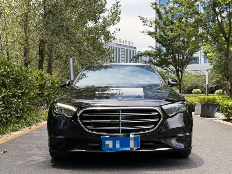 Mercedes-Benz E-Class, 2024