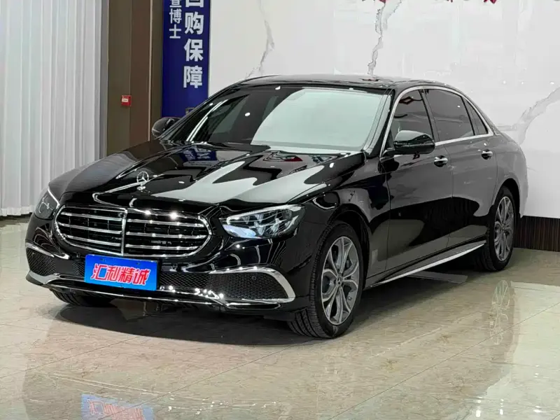 Mercedes-Benz E-Class, 2022