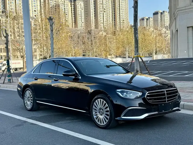 Mercedes-Benz E-Class, 2023