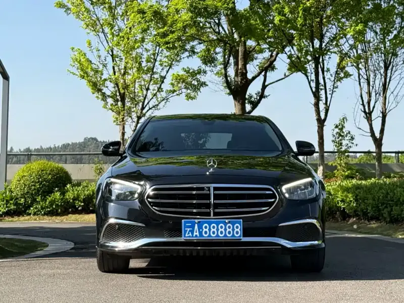 Mercedes-Benz E-Class, 2022