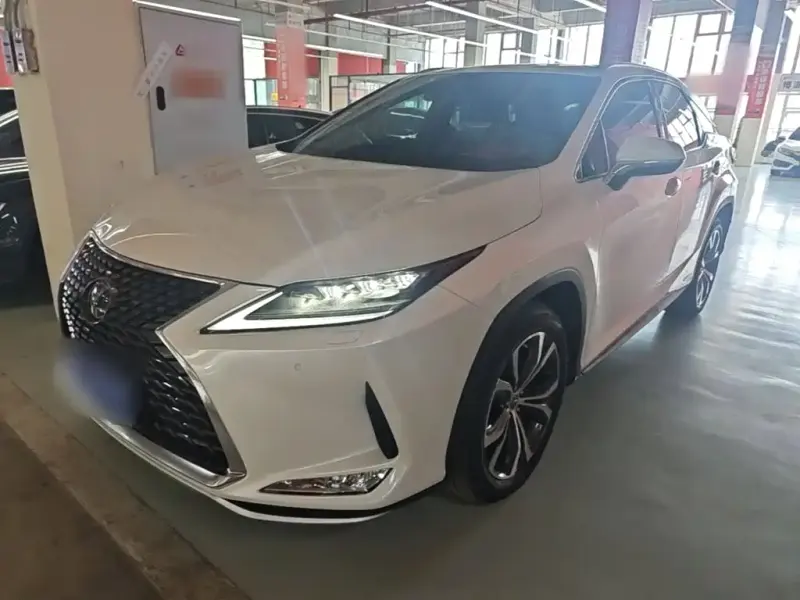 Lexus RX, 2021
