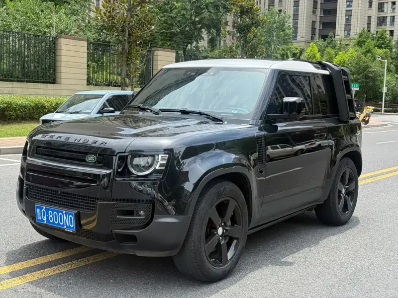 Land Rover Defender, 2021