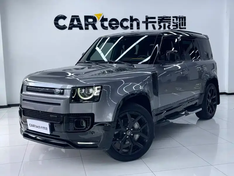Land Rover Defender, 2022