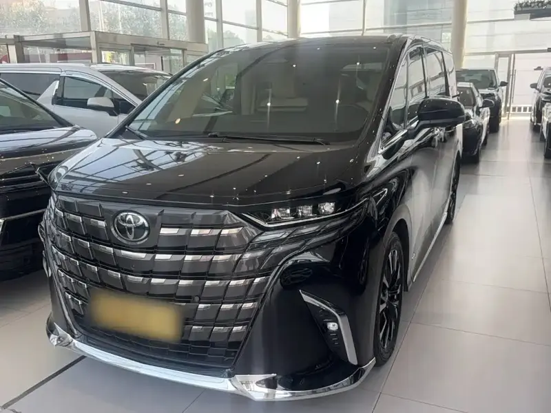 Toyota Alphard, 2024