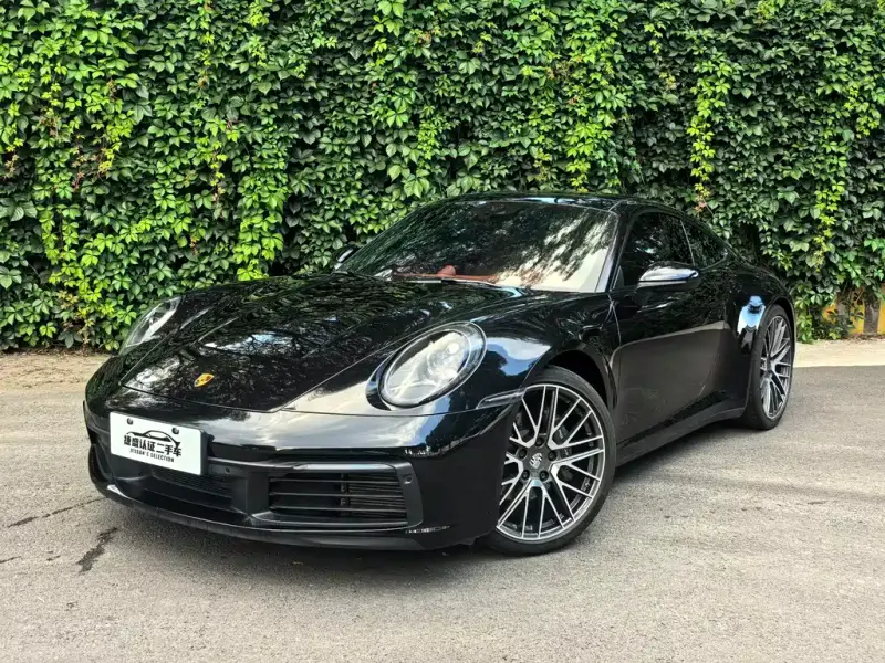 Porsche 911, 2023